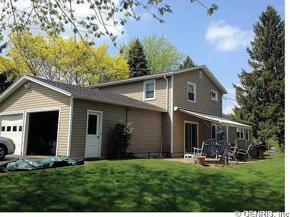 2nd image of 34 Kirkgate Dr