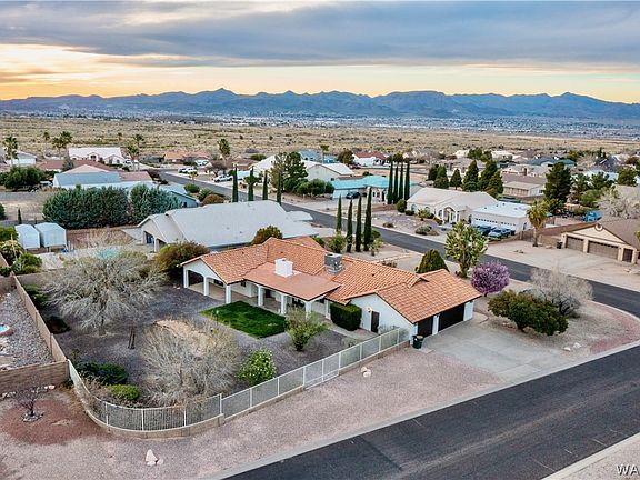 3rd image of 550 Rawhide Drive
