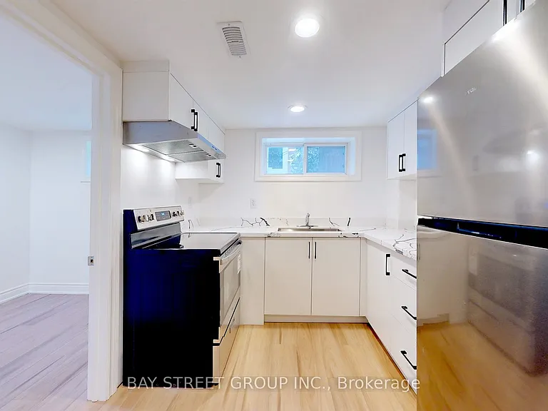 147 Roywood Dr — Photo 18