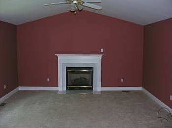 4th image of 135 Hartwood Meadows Dr