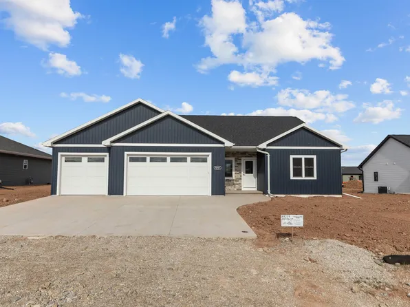 N9259 Anton Ct, Appleton, WI 54915