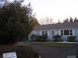 11500 Main Bayview Rd, Southold, NY 11971