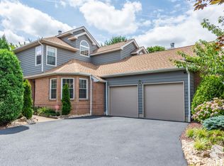 20 Inverness Ct, Monroe Township, NJ 08831