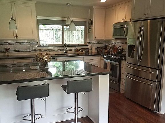 Another angle of the kitchen.