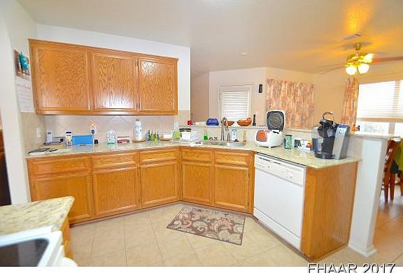 4th image of 2902 Curtis Dr