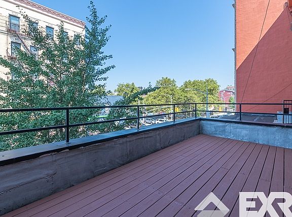 2nd image of 155 Tompkins Ave #3I