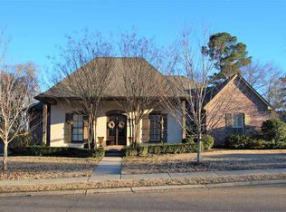 250 Lake Cir, Madison, MS 39110