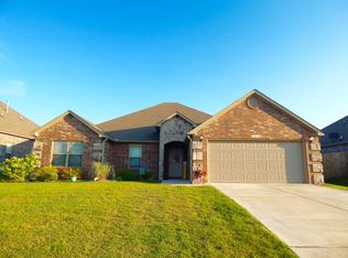 1315 Crabapple Dr, Conway, AR 72032