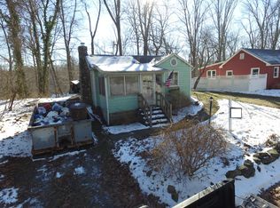 914 Edgewood Dr, Newton, NJ 07860