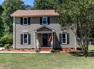 2842 Bevill Oaks Rd, Browns Summit, NC 27214