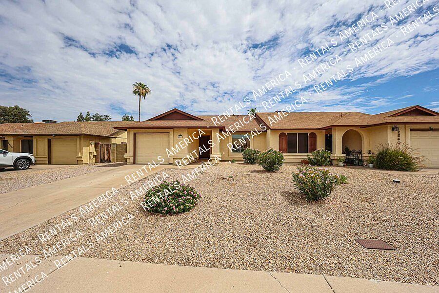 1st image of 2842 E Irwin Ave