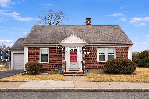 1055 Keith St Photo 1