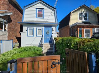 14 Hollis St, Toronto, ON M6M4M9
