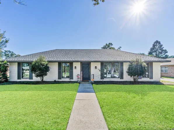 10352 Timberline Dr, Baton Rouge, LA 70809