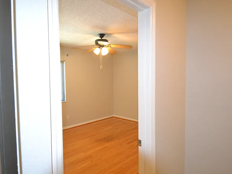 1801 E Lake Rd #9E — Photo 31