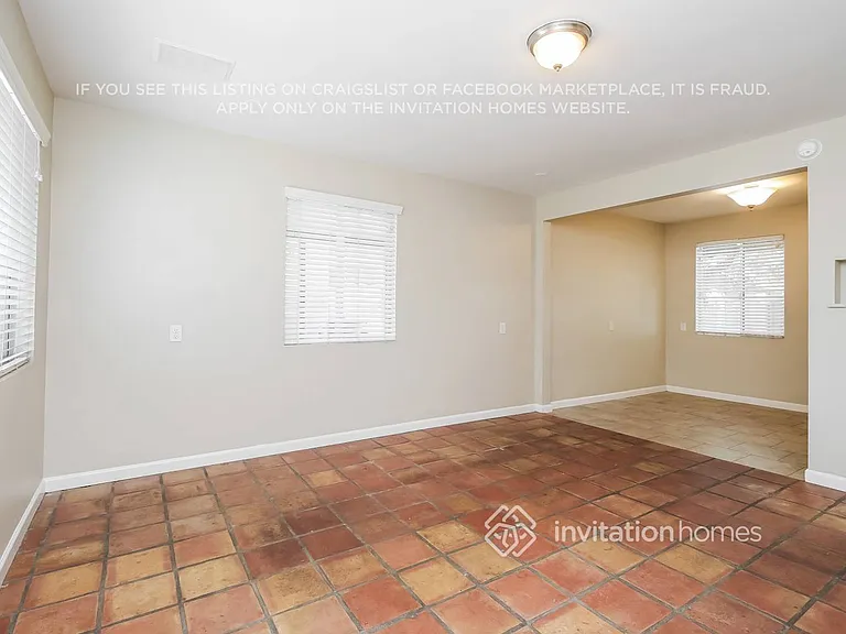 4402 S Park Dr — Photo 5