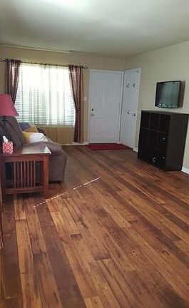 4th image of 116 Inverness Dr