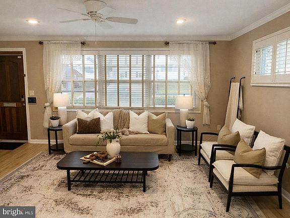 4th image of 109 Ridgefield Rd