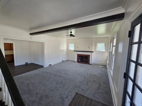 109 Milwaukee Avenue W., 109 Milwaukee Ave W, Fort Atkinson, WI 53538