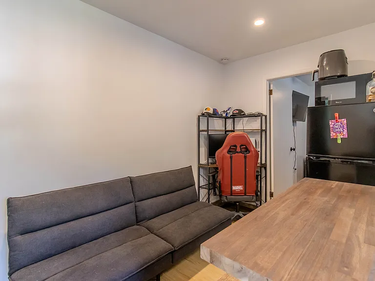923 Ringwood Ave #2 — Photo 16