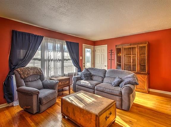 2nd image of 3331 Krem Ct