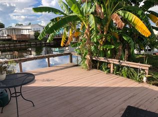 3619 Ali Ala Loop #564, Ruskin, FL 33570