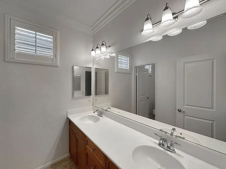 1828 Scarlet Pl — Photo 20