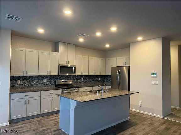 4th image of 7514 Brody Meadows St