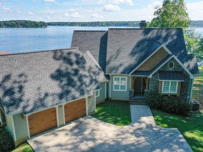 209 Nautical Way, Greenwood, SC, 29649
