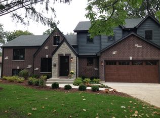 4424 Woodward Ave, Downers Grove, IL 60515