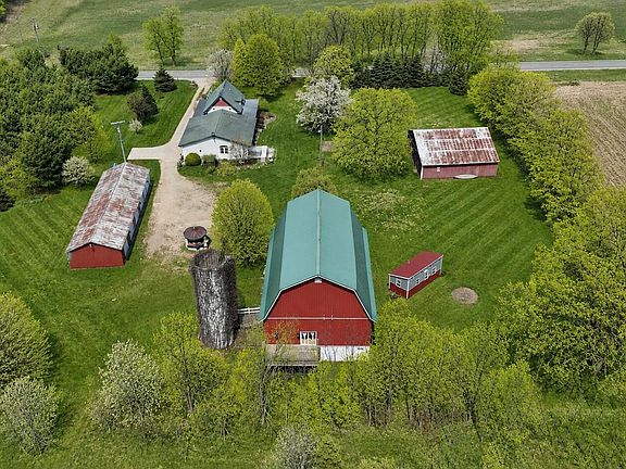 4th image of 11481 Cressey Rd