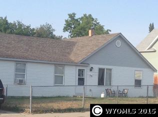 408 E Murray St, Rawlins, WY 82301