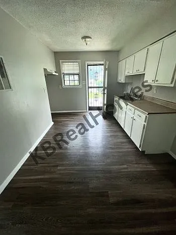 McKellar E 6 - 1 — Photo 3