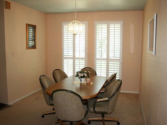 Formal Dining