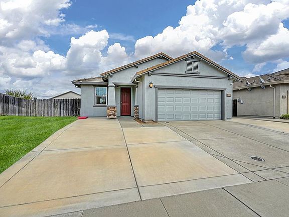 2nd image of 9535 Blue Mountain Way
