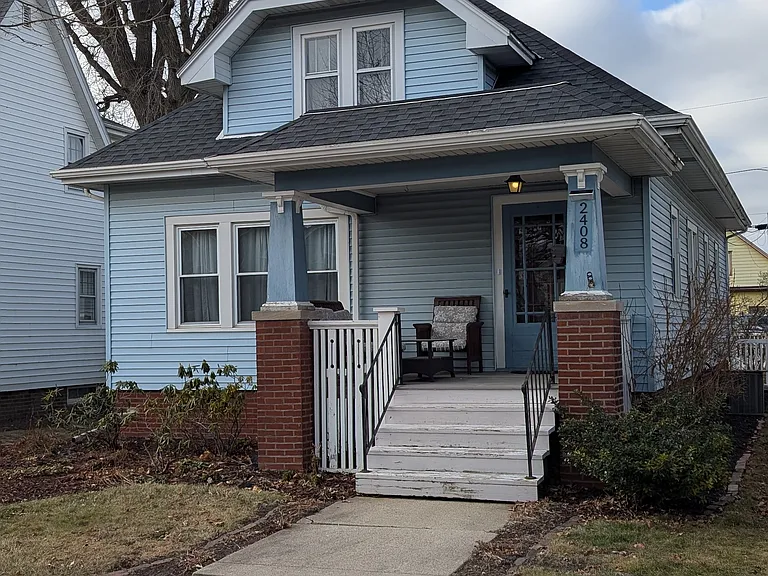 2408 Green St #1 — Photo 1