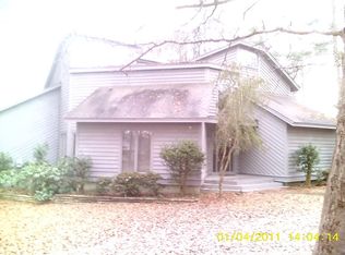 509 Rucker Dr, Saint Matthews, SC 29135