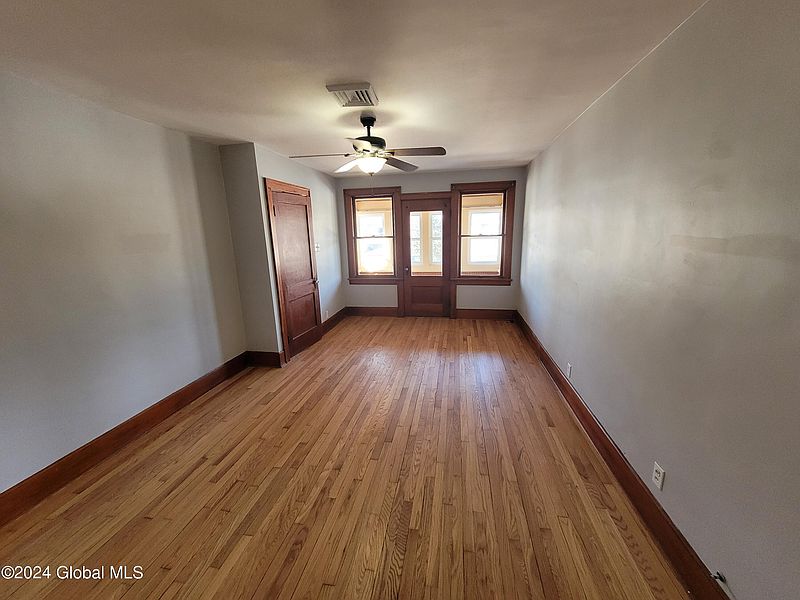 2nd image of 40 Mathias Avenue