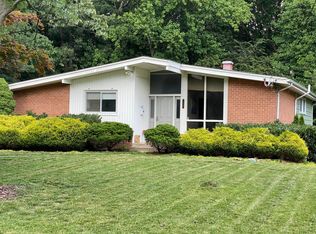 124 Claybrook Dr, Silver Spring, MD 20902