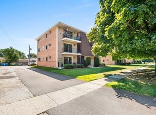 8029 Beloit Ave APT 2B, Bridgeview, IL 60455