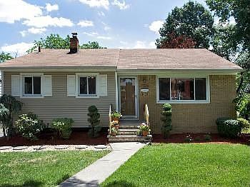 2nd image of 112 Joerg Ave