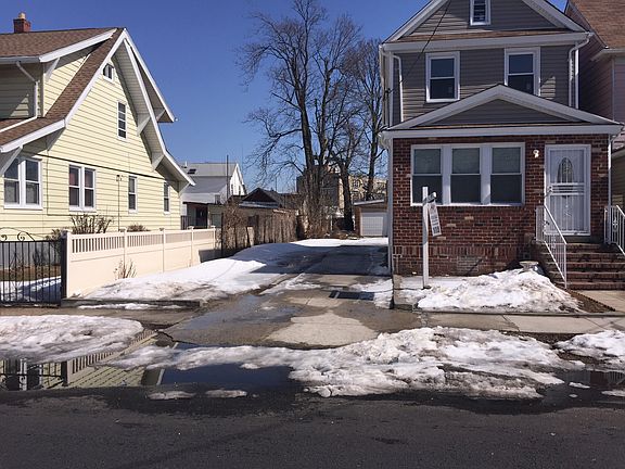 4th image of 104 00  217th  Street