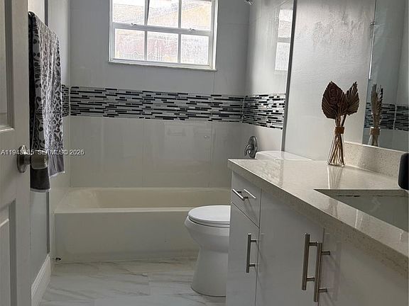 5th image of 14285 SW 287th St