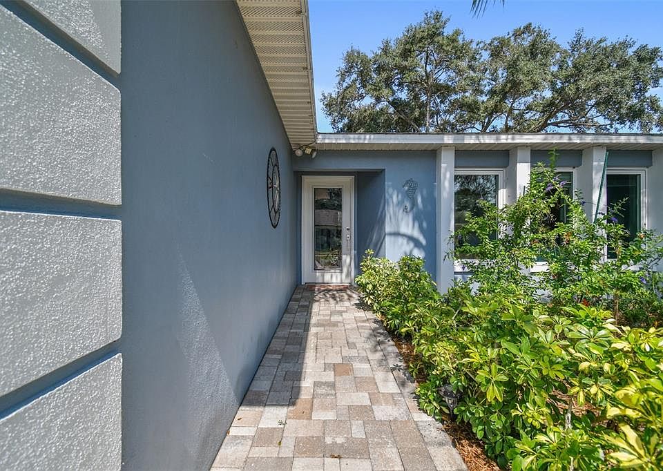 1st image of 347 CHERRY LAUREL DRIVE