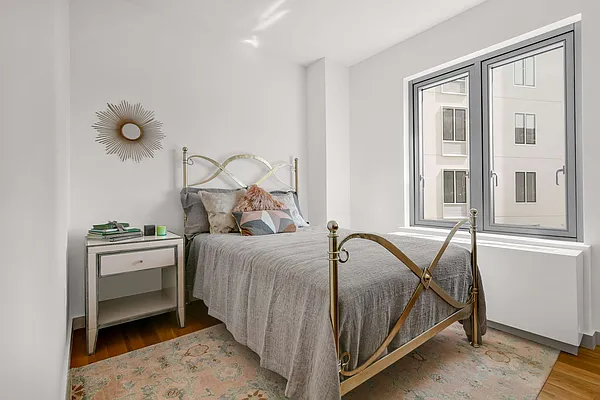 Rented by Compass | media 27