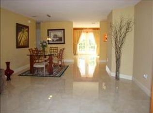 15202 SW 36th Ter, Miami, FL 33185