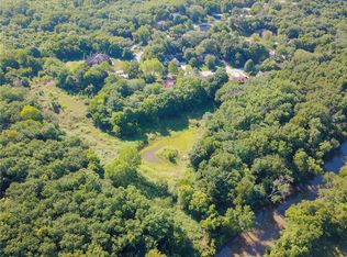 15469 Overbrook Ln, Overland Park, KS 66224