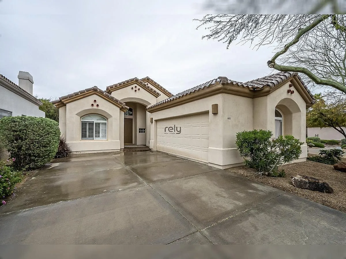 2 bed, 2.0 bath, 1897 sqft, $2,450 — Photo 4