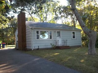 123 Cottonwood St, Fairhaven, MA 02719