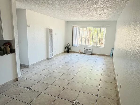 14000 Foothill Blvd #223